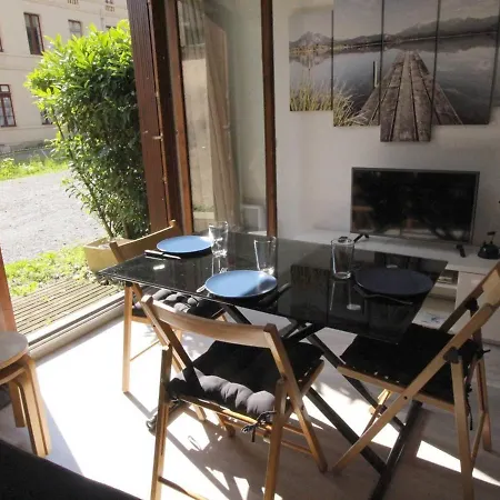 Rdc Pour 2/3 Pers Avec Jardin, Parking, Ll, Lv, Wifi - Proche Thermes Et Telecabine *